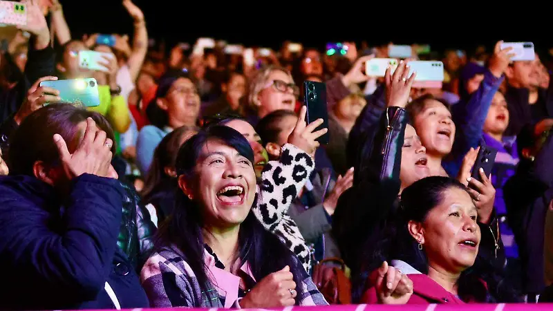 CELEBRA GOBIERNO ESTATAL Y SEDIF A LAS MADRES TLAXCALTECAS (4)